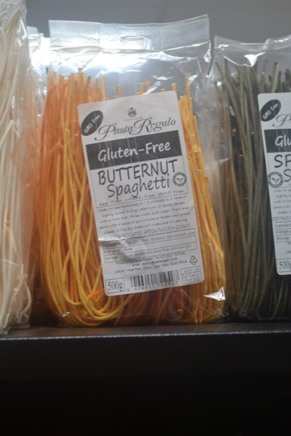 Pasta Regalo 500g gluten-free butternut spaghetti package, showcasing pure, natural pasta made without eggs, wheat, GMOs, preservatives, or artificial flavours