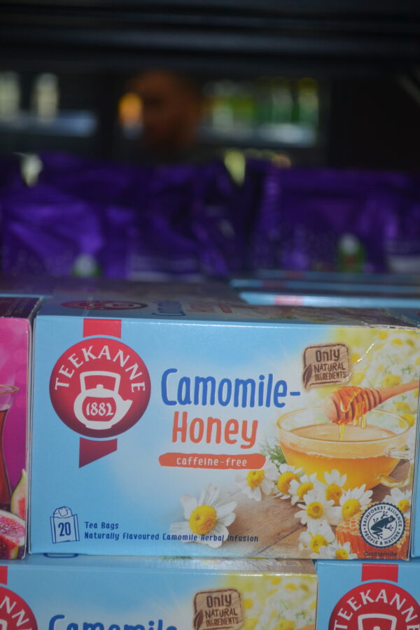 Elevate your tea-drinking experience with Teekanne Camomile Honey and savor the harmonious blend of chamomile and honey. Let the worries of the day melt away as you immerse yourself in the soothing aroma and delicate flavors. Treat yourself to a cup of Teekanne Camomile Honey and discover the perfect balance of relaxation and indulgence.